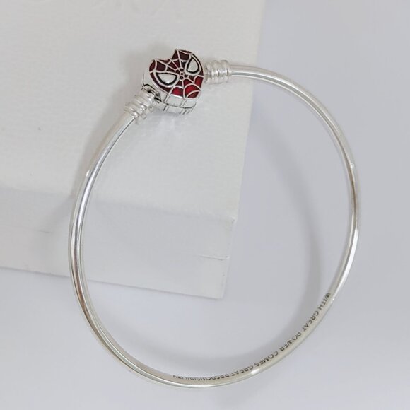 Pandora Bangle Bracelet Marvel Spider-Man Mask Clasp Bangle - Picture 1 of 5
